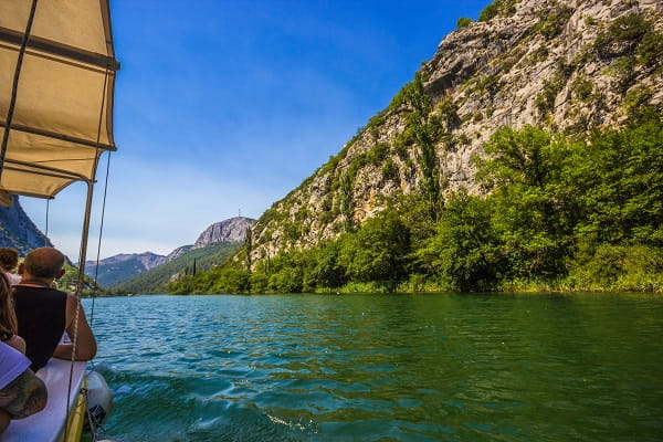 Cetina elv canyon, Kroatia